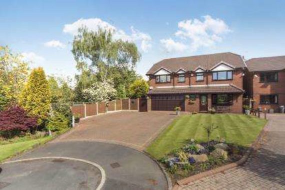 5 Bedroom Detached